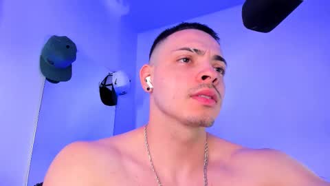 MAX online show from September 16, 3:24 pm