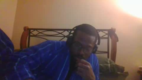 Mark online show from November 17, 4:26 am