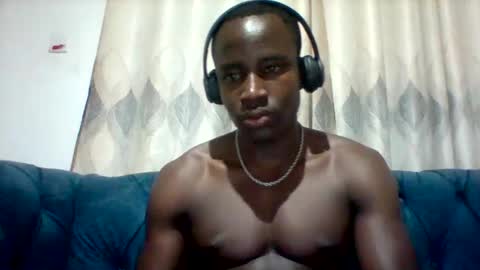 Snapshot of mclntz_bbc chatting on October 22, 10:46 pm mclntz_bbc online show from October 22, 10:46 pm