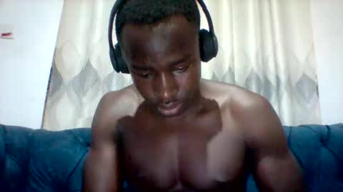 Snapshot of mclntz_bbc chatting on October 20, 9:19 pm mclntz_bbc online show from October 20, 9:19 pm