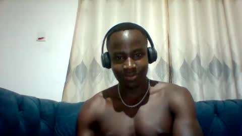 Snapshot of mclntz_bbc chatting on October 21, 10:12 pm mclntz_bbc online show from October 21, 10:12 pm