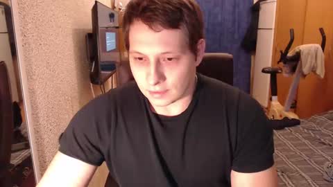 mclovi19 online show from December 22, 11:00 am