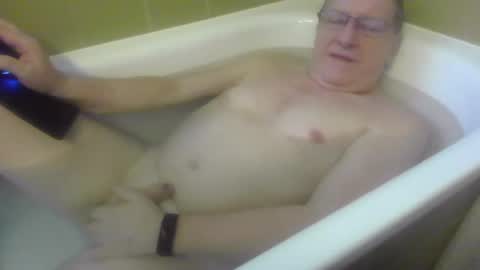 mcswis6 online show from February 5, 1:11 pm