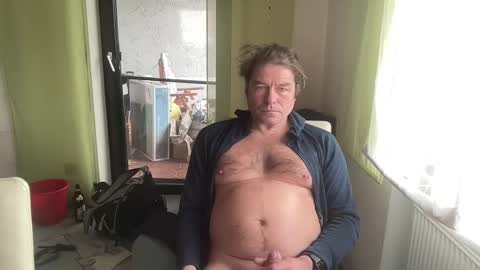 medeinoe online show from February 24, 9:10 am