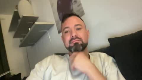 mega1185264 online show from February 14, 8:04 pm