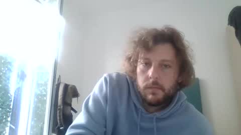 memo20cm online show from December 18, 11:17 am