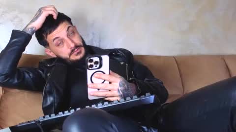 Fallow my ONLYFANS for xxx daily online show from April 7, 4:51 pm