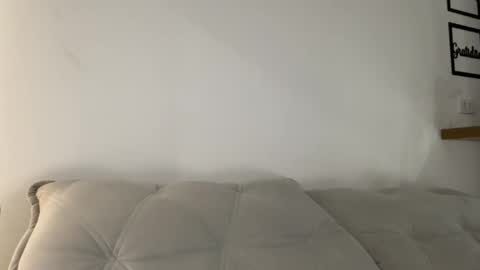 mettew22cm online show from January 16, 2:25 am