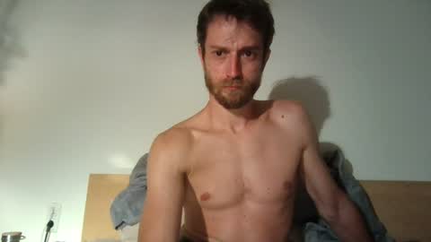 mew online show from August 3, 9:54 pm