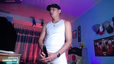 Snapshot of mexican_cum chatting on October 24, 4:03 am Jhon online show from October 24, 4:03 am