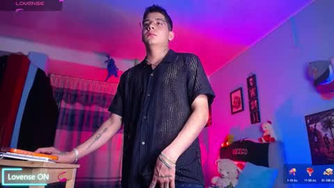 Jhon online show from November 14, 3:10 am