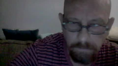 mhitch924 online show from June 17, 2:35 am