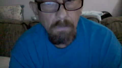 mhitch924 online show from July 7, 2:11 am