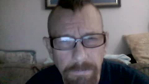 mhitch924 online show from July 18, 10:53 am
