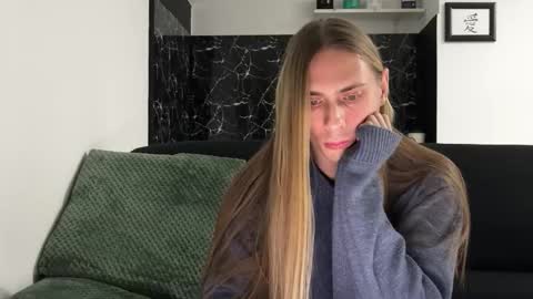 Misha online show from February 1, 6:06 pm