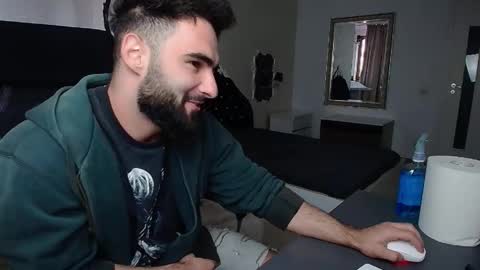 MicahLane online show from April 18, 4:58 am