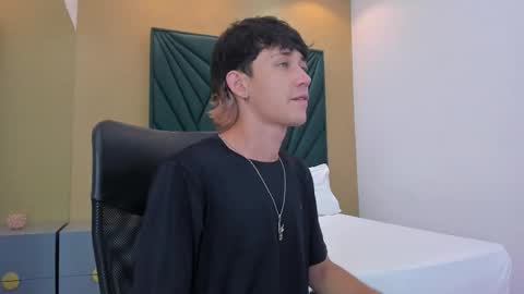 Michael online show from December 17, 12:01 pm