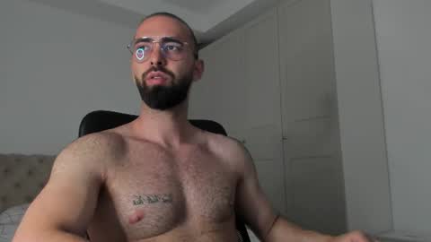 MichaelEvansx online show from June 24, 5:49 pm