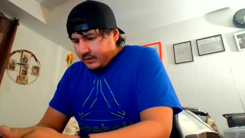 midjiminido420 online show from March 2, 2:33 am