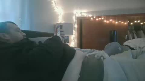 Snapshot of midtownhustler chatting on October 15, 2:35 pm midtownhustler online show from October 15, 2:35 pm