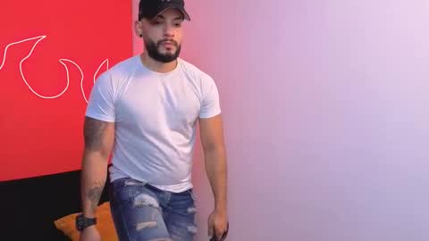 mike_savage3 online show from February 1, 12:15 pm