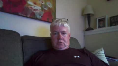 mikeb3200 online show from July 5, 12:25 am