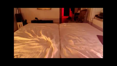 djfuckoff online show from February 19, 11:46 pm