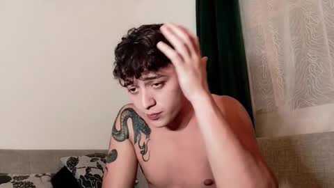 Snapshot of mikelaur chatting on October 5, 8:02 pm MikeLaur online show from October 5, 8:02 pm