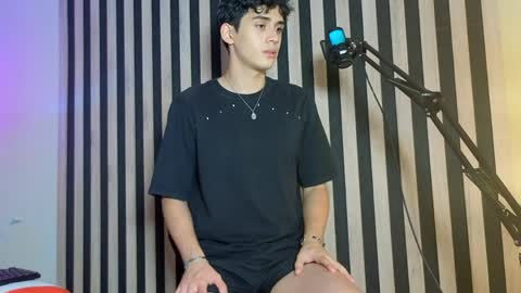 Mike online show from May 29, 7:35 pm