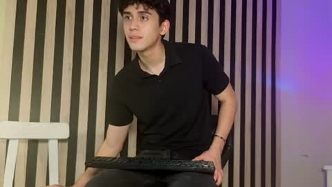 Mike online show from June 9, 7:26 pm
