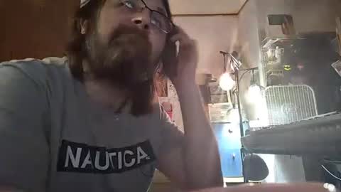 Snapshot of mikeylikesit38 chatting on January 8, 7:34 am Mikey online show from January 8, 7:34 am