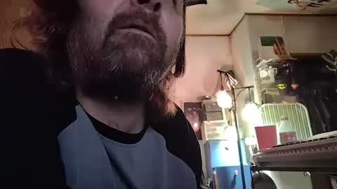 Snapshot of mikeylikesit38 chatting on January 4, 12:05 pm Mikey online show from January 4, 12:05 pm