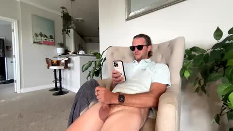 mikeywhite123 online show from September 22, 9:03 pm