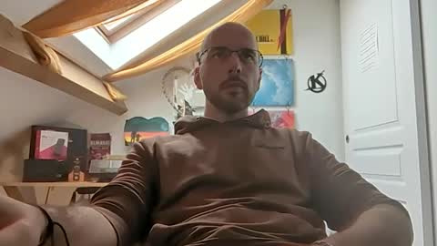 Snapshot of mikmik91 chatting on January 10, 11:33 am mikmik91 online show from January 10, 11:33 am