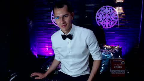 milandavid1 online show from March 24, 6:45 pm