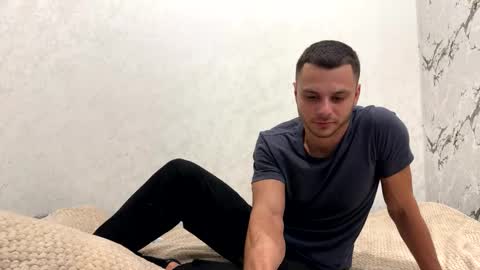 Snapshot of milka_boys chatting on October 14, 9:16 am Dan online show from October 14, 9:16 am