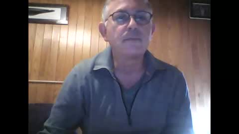 Snapshot of milu72 chatting on January 16, 12:02 am milu72 online show from January 16, 12:02 am