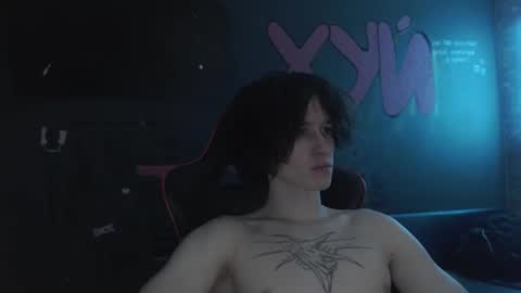 Max online show from October 16, 2:19 am