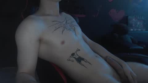 Max online show from September 19, 1:28 am