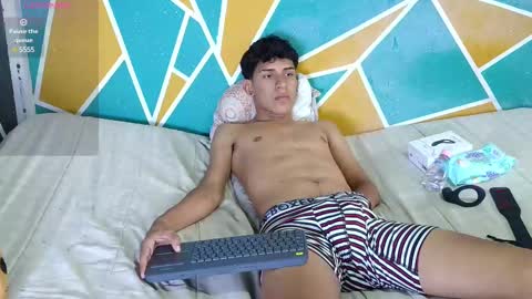 mister_jhonxxx online show from February 13, 7:42 pm