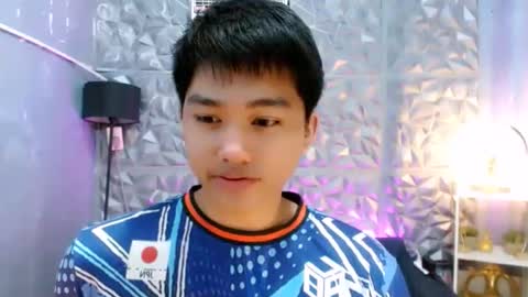 SAINT SACHI  will make your day  online show from December 3, 9:10 pm