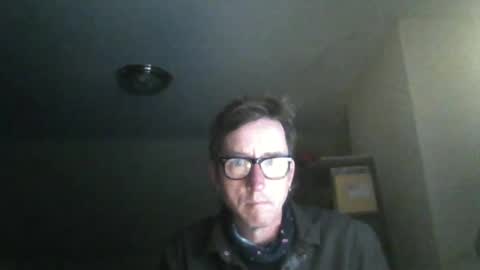 Snapshot of mister_void chatting on December 6, 2:24 am Mister Void online show from December 6, 2:24 am