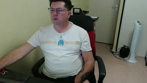 mistercoeur online show from October 14, 8:27 pm