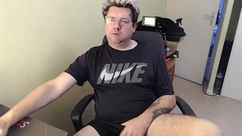 mistercoeur online show from January 11, 8:11 am