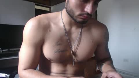 mistersam33 online show from February 11, 2:24 pm