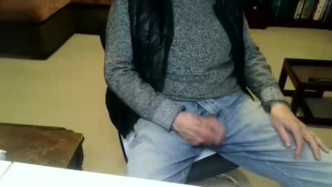 Snapshot of mistersilver66 chatting on October 27, 10:34 pm mistersilver66 online show from October 27, 10:34 pm
