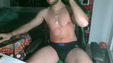 Snapshot of mistxss chatting on March 2, 7:32 am mistxss online show from March 2, 7:32 am