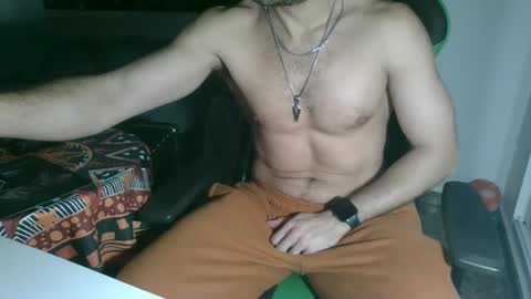 Snapshot of mistxss chatting on March 2, 5:41 pm mistxss online show from March 2, 5:41 pm