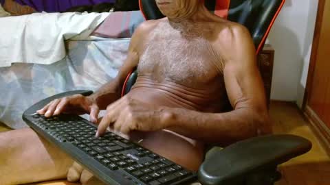 Mario jose online show from December 30, 2:20 am