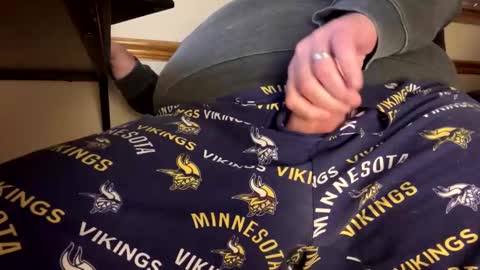 mnguy19726969 online show from January 13, 10:14 pm